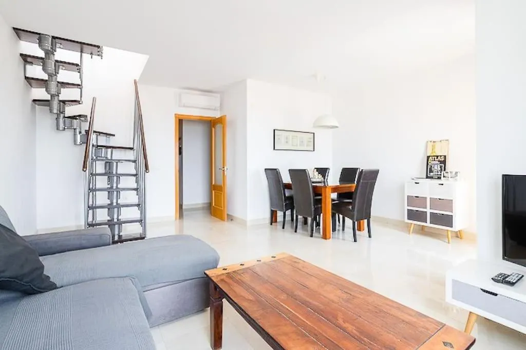 Penthouse With Jacuzzi And Spectacular Sea Views Apartment Nerja